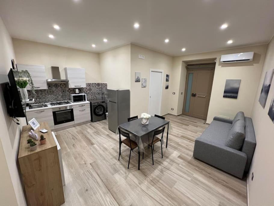 Appartement La Dimora Etnea à Catane Extérieur photo